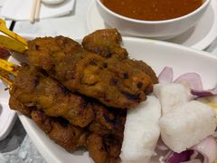 沙爹鸡牛肉拼盘-关夫人餐厅(KLCC阳光广场店)