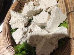 -阿婆情腊排骨火锅(金虹路店)