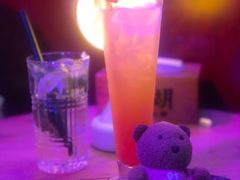 -江湖酒吧