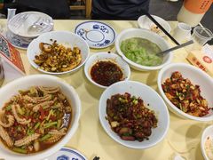 -笨罗卜浏阳菜馆(太平街店)
