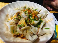 -爆炸头阿姨小四川正宗川味小吃(无任何分店)