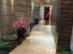 -英子补身汤(海兰路店)