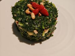 松子马兰头-晓淮山·扬州早茶·淮扬菜(龙阳广场店)
