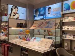 -LOHO眼镜(北京富力广场店)