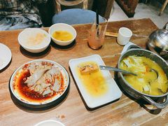 -隔壁老王·家常云南菜(皇冠店)