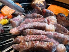 -炼火烤肉店