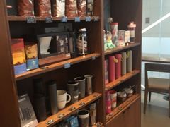 零售区-星巴克(北京环球金融中心店)