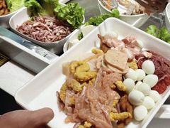 -大食代美食广场(上海中心店)