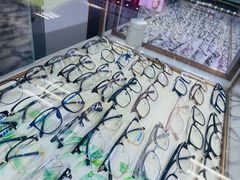 -三叶眼镜城·好视力眼镜店