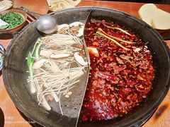 -周小明火锅(黑金冠社区店)