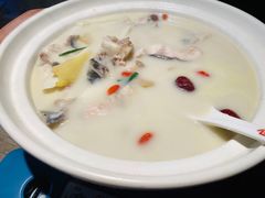 -老阿爸鲜鱼土菜(昆山花桥店)
