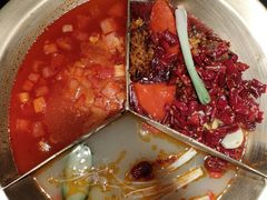 -周师兄大刀腰片火锅(洪崖洞旗舰店)