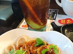 -谭仔云南米线(粉岭车站路店)