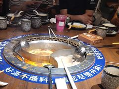 -快乐小羊·内蒙牛羊肉火锅(流花中心店)