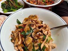 -李与白包子铺(桐梓林店)