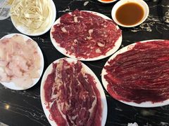 -一鼎牛鲜活牛肉城(晋江海峡国际食品城店)