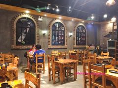 门面-辛明堂洞韩式芝士年糕火锅(万达店)