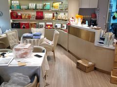 -燕庭·纯燕窝·甜品下午茶(南京西路店)