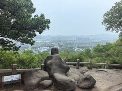 -灵岩山风景区
