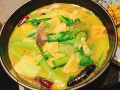 -马路边上·小海鲜烧烤(八一路店)