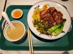 烧鸭拼叉烧饭-肥小福·烧鹅专门店(环宇荟店)
