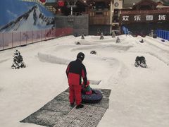 -长沙湘江冰雪世界