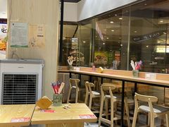 -魔都三兄弟酸辣粉·蘸卤炸串(虹桥万科店)
