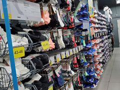 -迪卡侬(高新万达店)