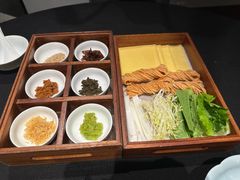 -鲁采LU STYLE(新天地店)