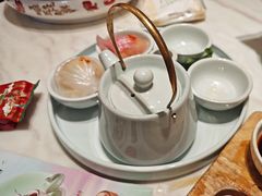 -悦得闲广式点心茶楼(蓝鲸世界店)