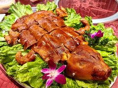 脆皮乳猪-朱仔记食府(江南大道店)