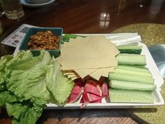-雪乡阁东北农家菜(颛桥约好休闲街店)