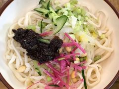 -东兴寒舍老北京炸酱面(三里河路店)