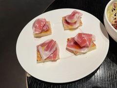 -wineapp葡萄酒餐吧(外滩金融中心店)