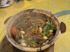 啫啫好味牛蛙-天宝食坊·啫啫煲大排档(西华路店)