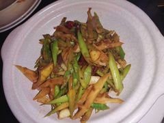 -小厨娘淮扬菜(六合欢乐港店)