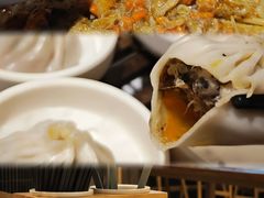 -馋三尺蟹粉小笼(人民广场店)