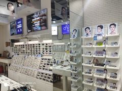 -诺柯视眼镜-蔡司依视路官方工厂店(淞南一店)
