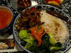 -蜗牛小馆醉乡民谣云南菜(惠新西里店)