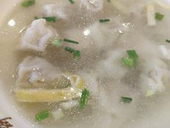 刀鱼小馄饨-老半斋(福州路店)