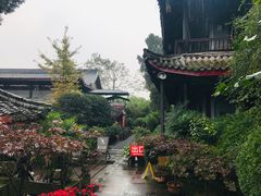 -峨眉山报国寺