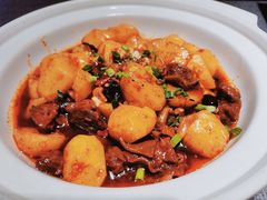 土豆牛腩-鑫小城故事·砂锅·排骨藕汤(兴业路店)