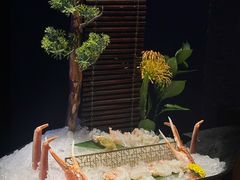 -蟹犇前•帝王蟹雪蟹(陆家嘴店)