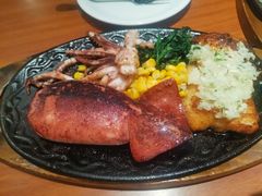 蒜蓉鸡排配香辣烤肠-萨莉亚意式餐厅(万嘉商业广场店)