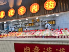 -四囍码头海鲜烧烤自助火锅(外滩南京东路悦荟广场店)