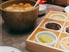 -闫府私房菜·老字号(恒隆店)