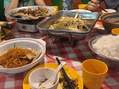 -俭朴菜(鲁磨路店)