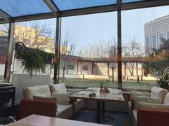 -亮马河饭店翠雅咖啡厅