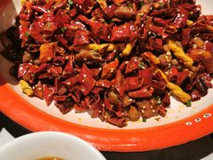 -渔语鱼新川菜Bistro(万象天地店)
