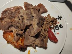 -享遇.锅姥姥牛排海鲜自助(小寨店)